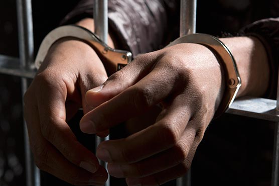 Wanted suspect of banned outfit apprehended in Peshawar