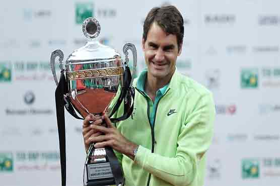 Tennis: Federer ends clay drought with 85th title