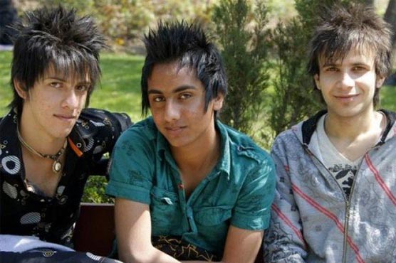 Iran bans unorthodox hairstyles implying 'devil worship'