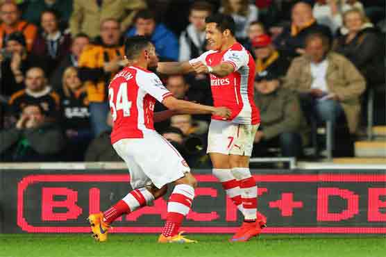 Football: Arsenal cruise as Sanchez double shatters Hull
