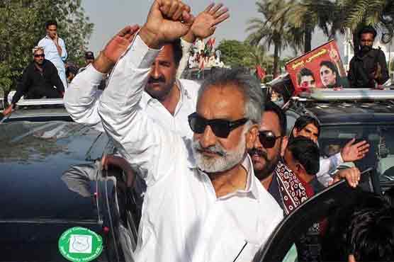Police withdraw siege to Zulfiqar Mirza's farmhouse