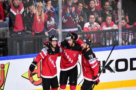 Ice hockey: Canada stun Sweden to make it four from four