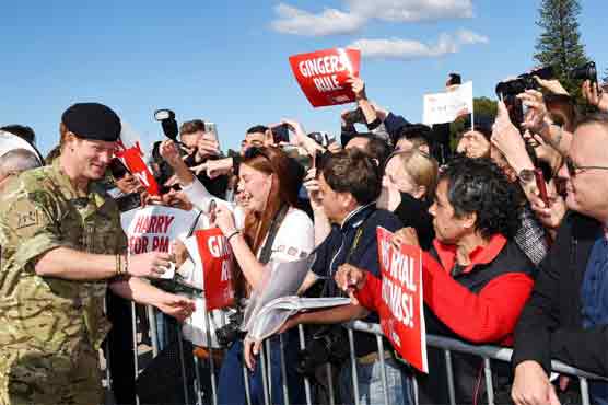 'His Royal Hotness' Prince Harry goes walkabout in Sydney 