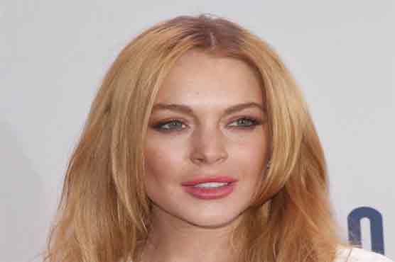 Lohan gets jail warning over community service deadline