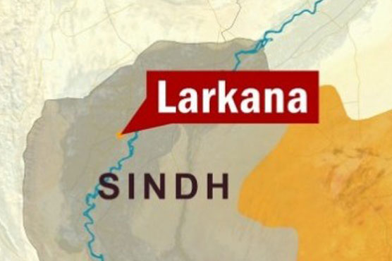 Police constable attempts self-immolation in protest