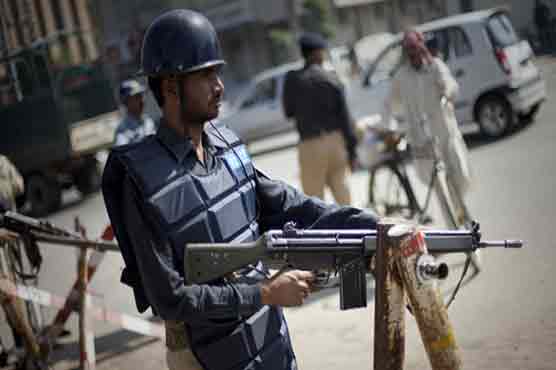 Police kill two dacoits in Lahore encounter