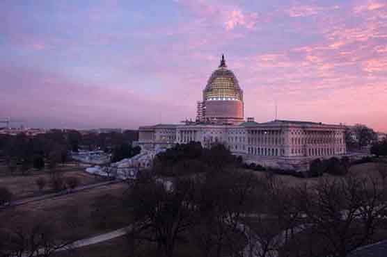 US Congress sends Iran nuclear review bill to Obama