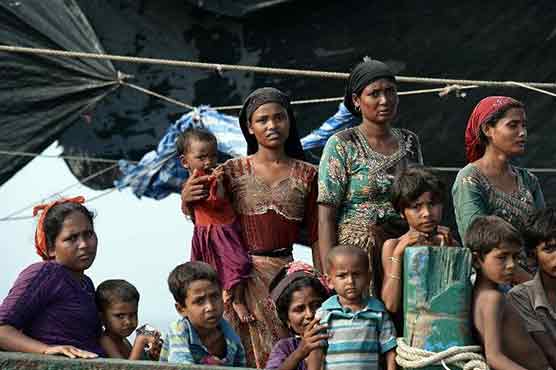 Shunned migrant boat leaves Thai waters: governor