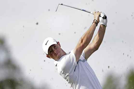 Golf: McIlroy poised to strike as Simpson, Streb share lead