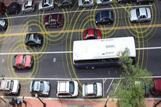 US pushes pedal on car-to-car communication