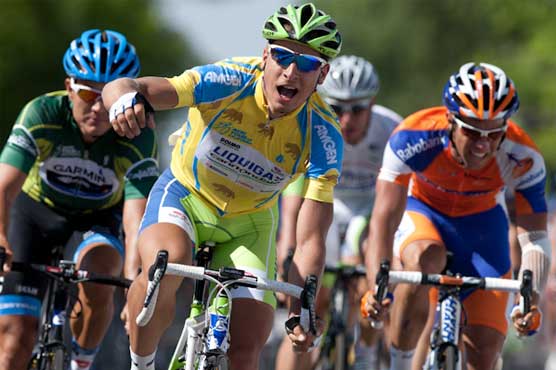 Cycling: Sagan wins time trial to seize yellow jersey