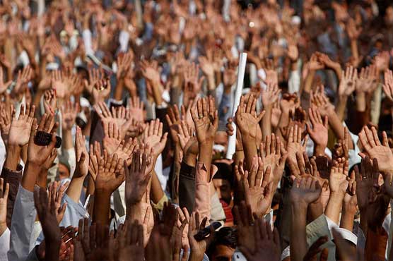 Teachers stage protest against govt in Multan, Rawalpindi