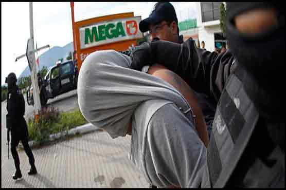 Mexico arrests man smuggling Pakistani, Bangladeshi migrants