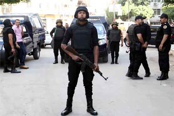 Gunmen on motorbike shoot dead Egypt policeman