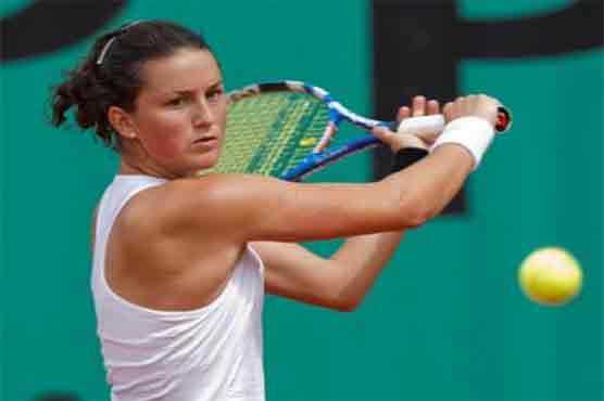Arruabarrena ousts 3rd-seeded Lisicki from Nuremberg Cup
