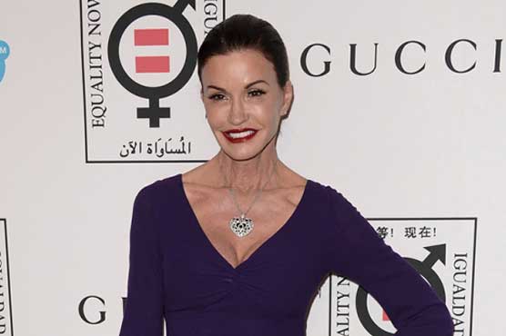 Model Janice Dickinson sues Bill Cosby for defamation