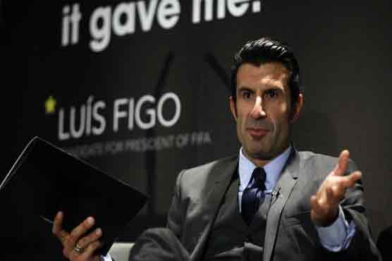 Figo tells AP he is quitting FIFA presidential race