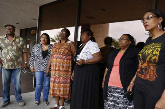 King of Blues' five children visit body day before public viewing