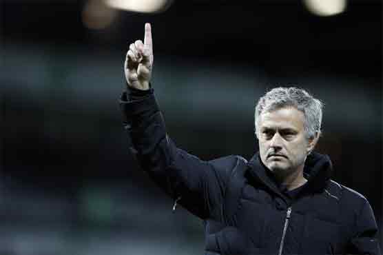 Mourinho wants champs Chelsea to finish on a high 