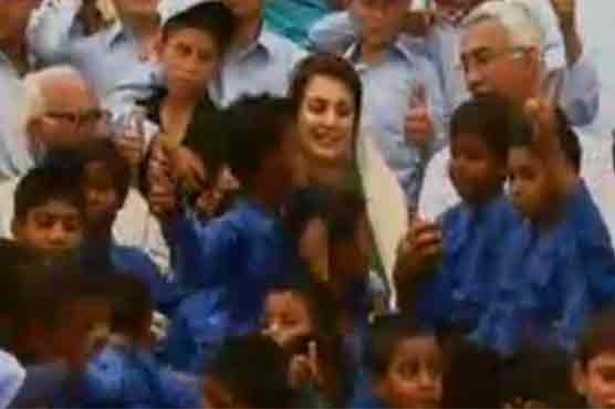 Destitute children are responsibility of everyone: Reham Khan