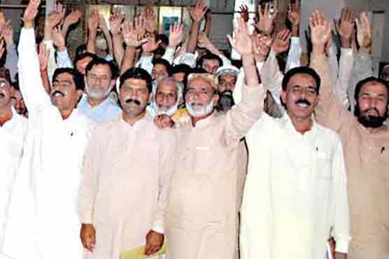 APCA employees protest against Punjab govt in Multan