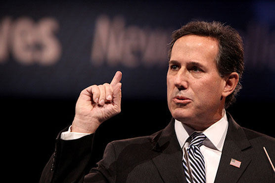Conservative firebrand Santorum in White House re-launch