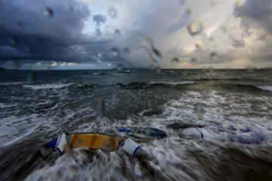 Middle East funds negative on Saudi after oil slides: Survey