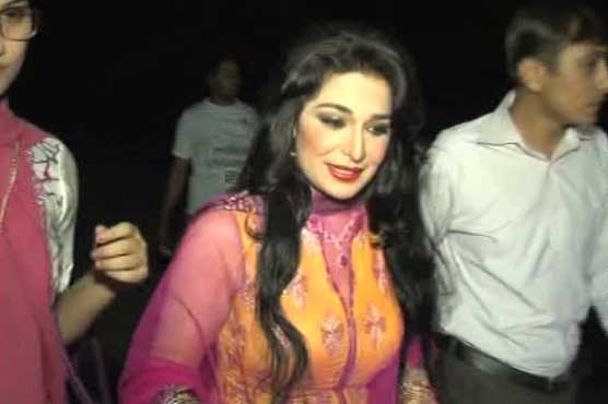Pak Vs Zim: Actress Meera entered Gaddafi Stadium without ticket