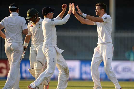 Day-1: Anderson, Broad send Pakistan home at 234, England 4 for 0