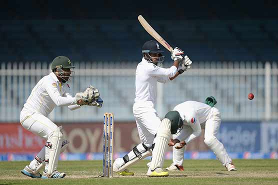 Day3: England 285-7, lead by 51 in third Pakistan Test
