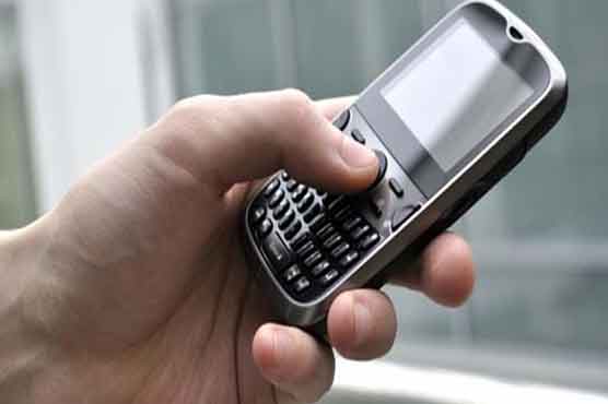 Mobile users in Pakistan reach 121 million mark