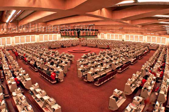 Hong Kong stocks slip, Shanghai up at open