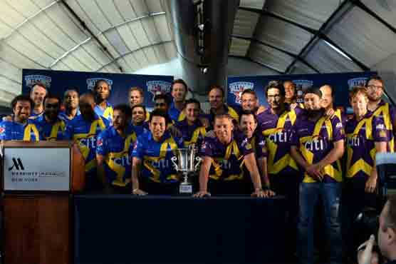 Warne, Tendulkar want to mimic Beckham in US