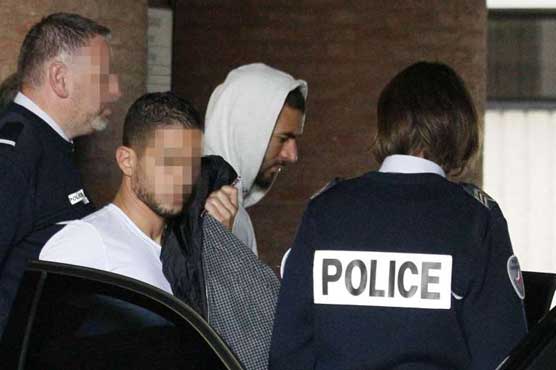 Football: Real Madrid striker Benzema charged in sex tape extortion case