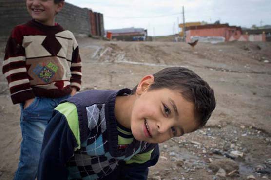 In divided Iraq, unique school brings children together