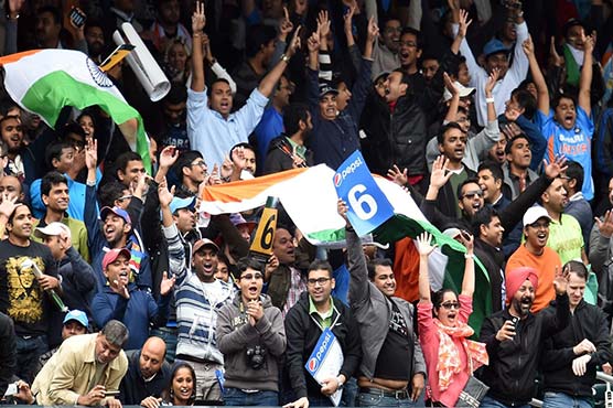 Cricket: Electric crowds cheer All-Stars game in NY