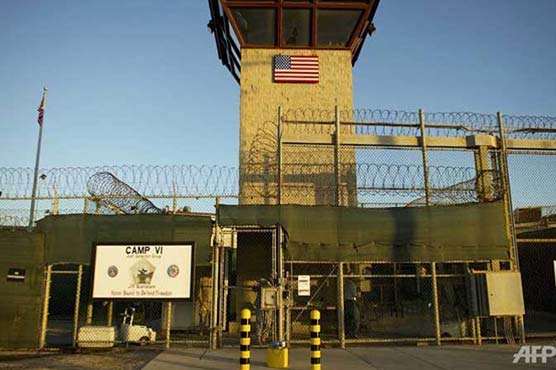 US Congress extends ban on Guantanamo prison closure