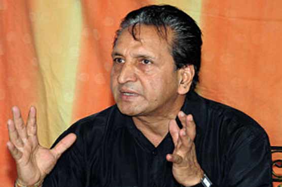 Younis should have retired after Test series: Abdul Qadir