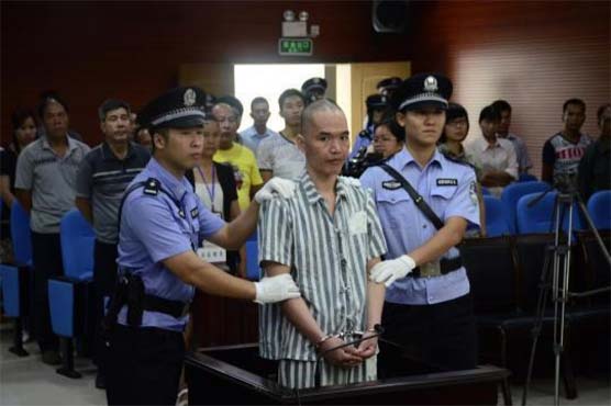China executes man for murder of 'one child' officials: report