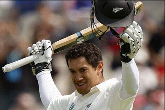 Taylor's double century for Kiwis