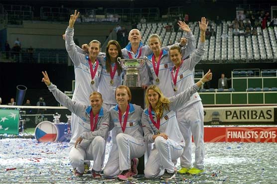 Tennis: Czech Republic beat Russia to defend Fed Cup title