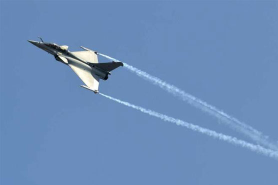 France hits back, striking IS in Syria after Paris carnage