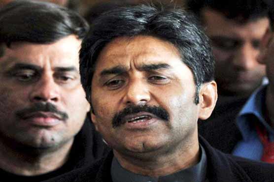 Miandad proposes half-sleeve solution to ICC for chucking