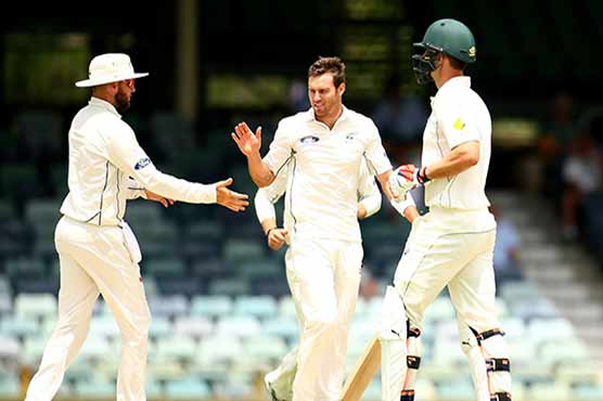 Kiwis set unlikely run-chase as draw looms