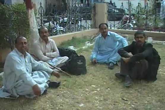 Policemen for security of LB polls spend night under open sky in Hyderabad