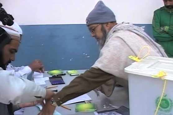 Elderly locals reach polling stations to cast vote