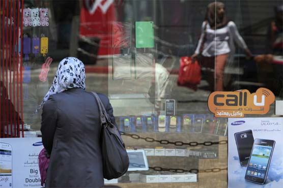 Israel signs deal on 3G mobile access in Palestinian territories