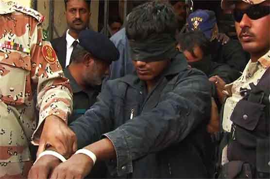 Karachi: Firing and hand-bomb attack left 1 killed, 4 injured