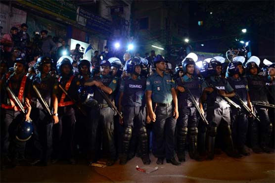 Fears of unrest as Bangladesh hangs opposition leaders for war crimes
