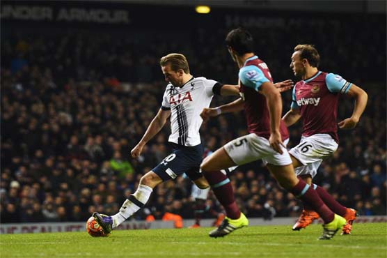 Football: Kane brace sets Spurs on Arsenal's tail